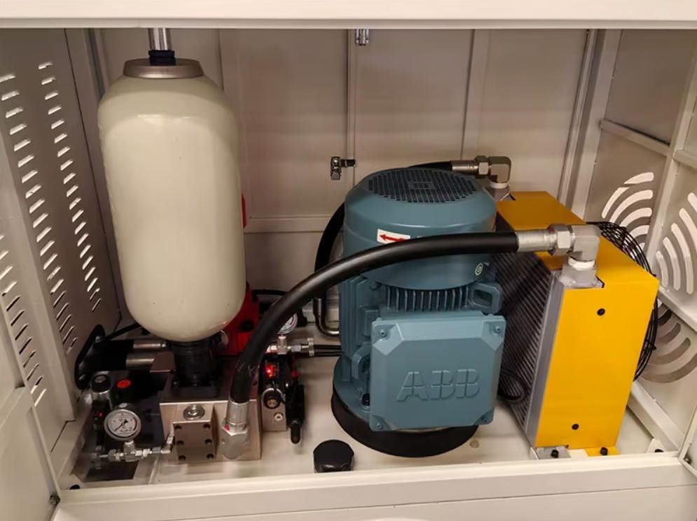 ABB hydraulic motor for Saudi busbar machine